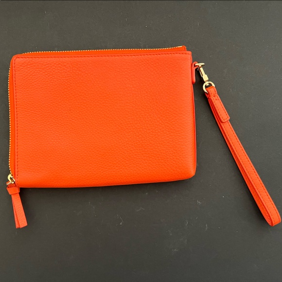 Genuine Leather Britten Large Zip Wristlet Purse Clutch Tory Burch Spiced Orange - Picture 2 of 7